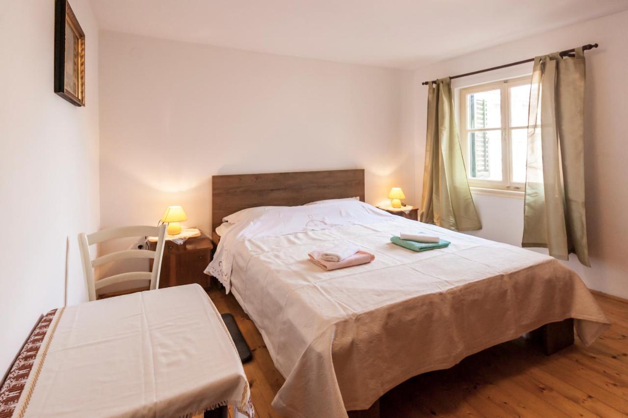 House Krizanic In Marcana, Istria, With 2 Apartments, Total 9 Guests Екстериор снимка